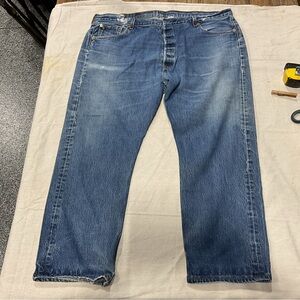 Levis 501xx Jeans Straight Fit Vintage Wash Denim Red Tab 46” measures 44”